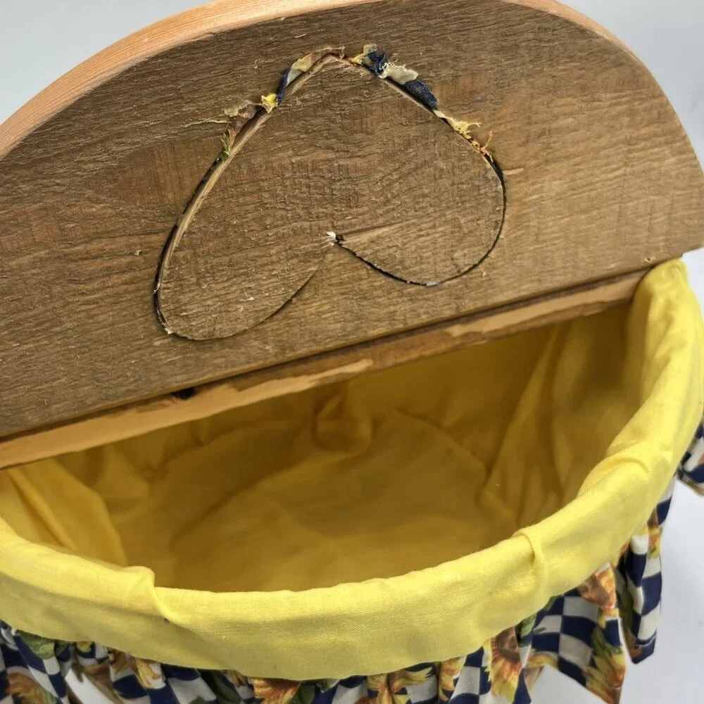 Vintage Half Bushel Sewing Picnic Basket Wooden Handle Sunflower Fabric Lined